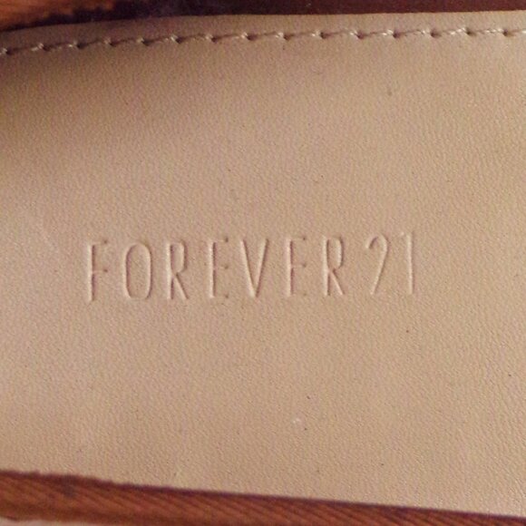 FOREVER 21 size 5.5 light-cognac almond-toe ballet flats all synthetic materials - Picture 13 of 16